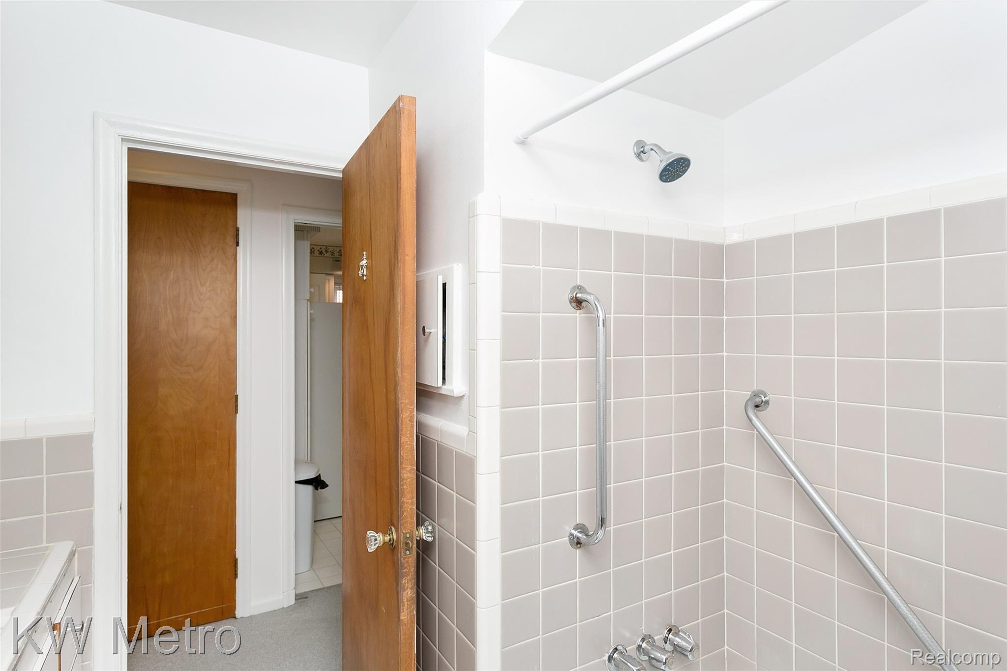 1764 Mansfield Road Birmingham, MI 48009 - Photo 17 of 35 Mansfield-17.jpg