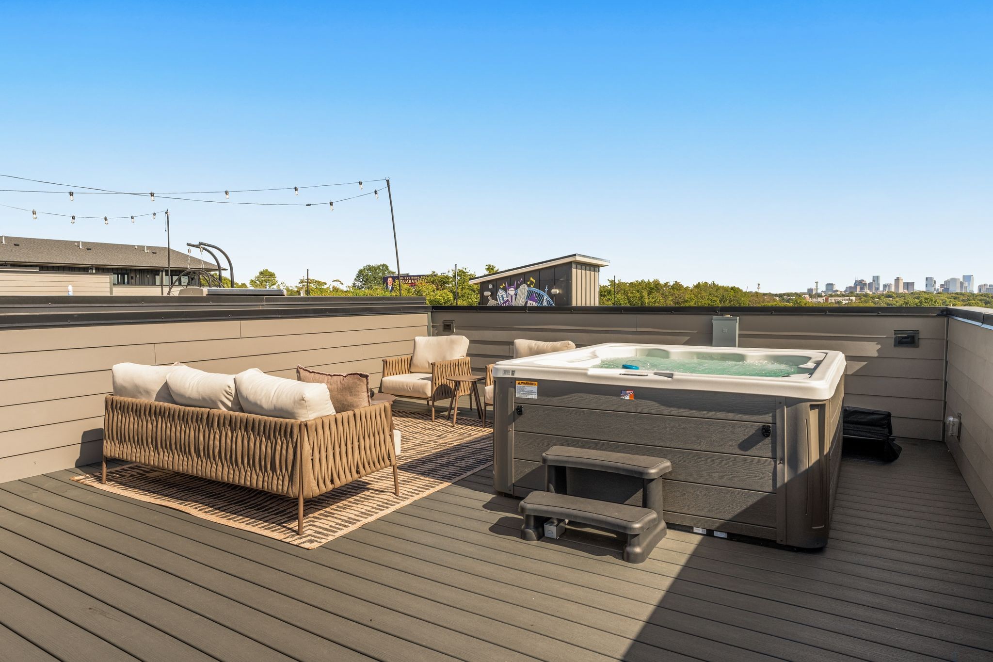 2000 South Hamilton Road, Unit 2 Nashville, TN 37218 - Photo 32 of 43 a view of a balcony with furniture