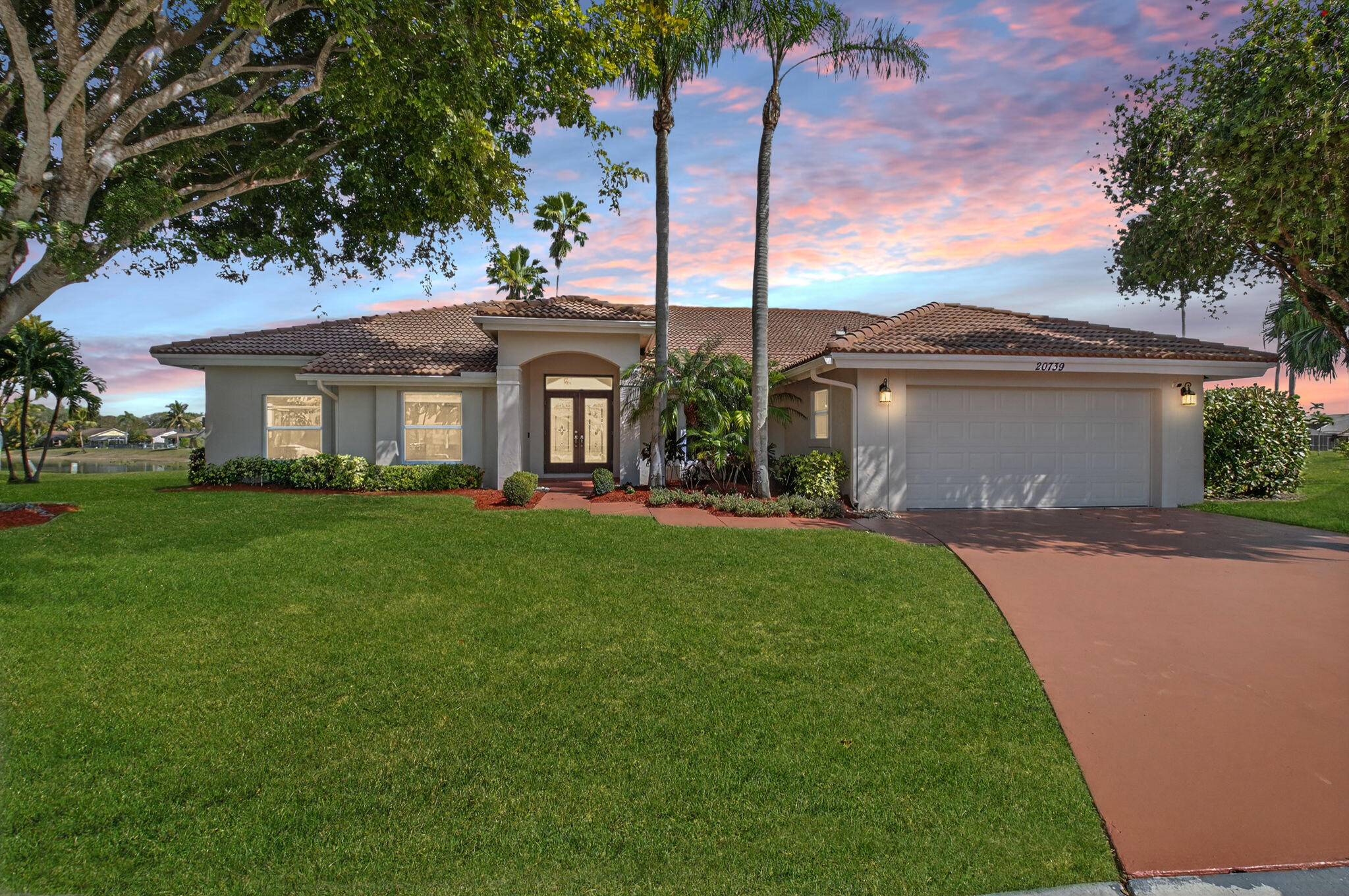 20739 Pebble Creek Court Boca Raton, FL 33498 - Photo 31 of 37 Front Dusk View