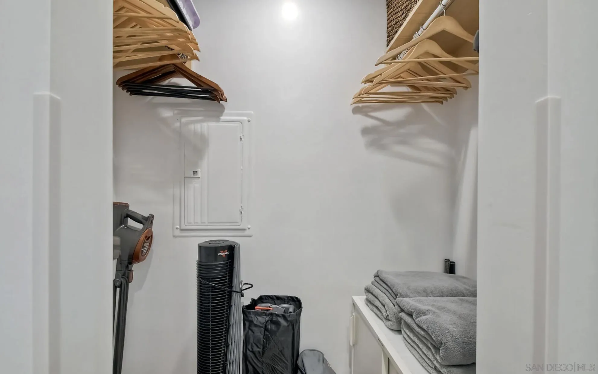 2003 Costa Del Mar Road, Unit 696 Carlsbad, CA 92009 - Photo 23 of 24