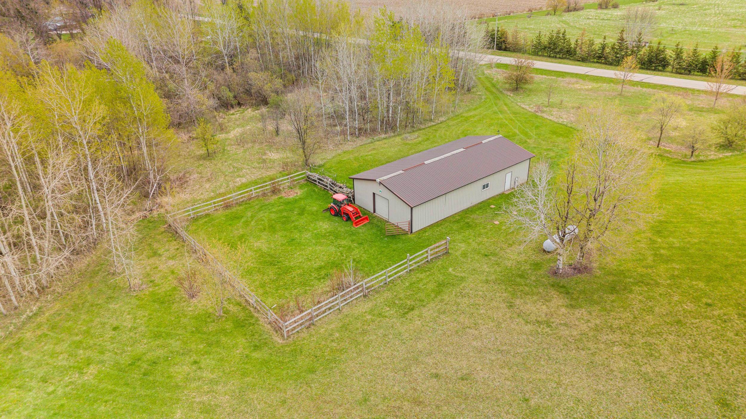W7828 Hillview Road Hortonville, WI 54944 - Photo 55 of 66