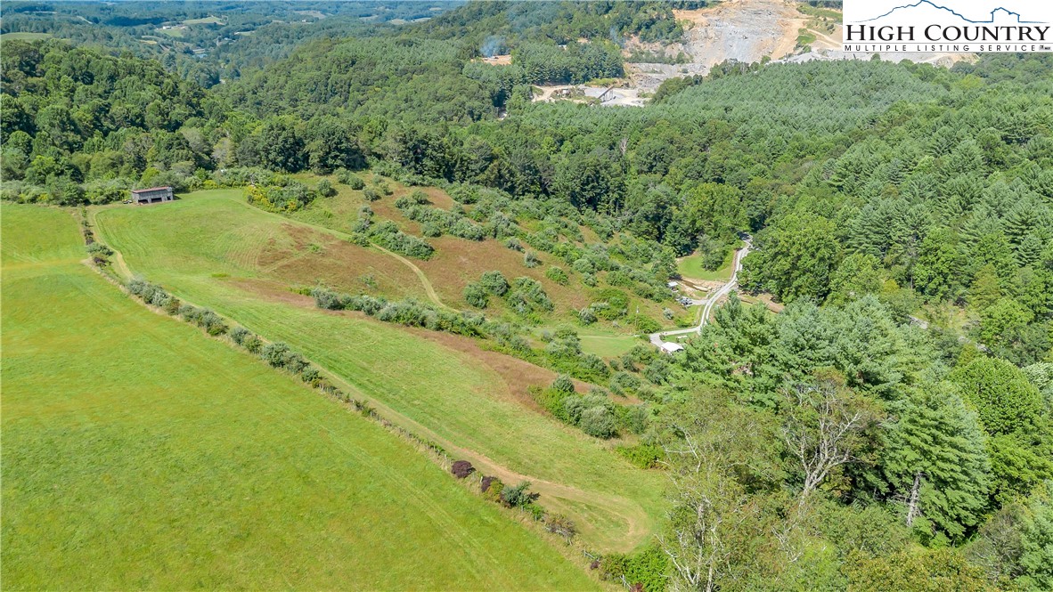 554 County Line Road Mouth Of Wilson, VA 24363 - Photo 43 of 48 Gallery Image 43