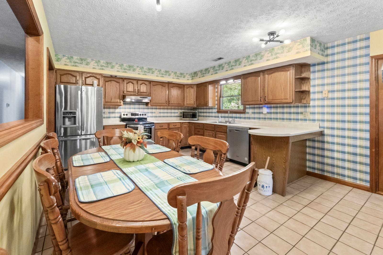 98 Isaac Park Road Louisa, KY 41230 - Photo 8 of 36