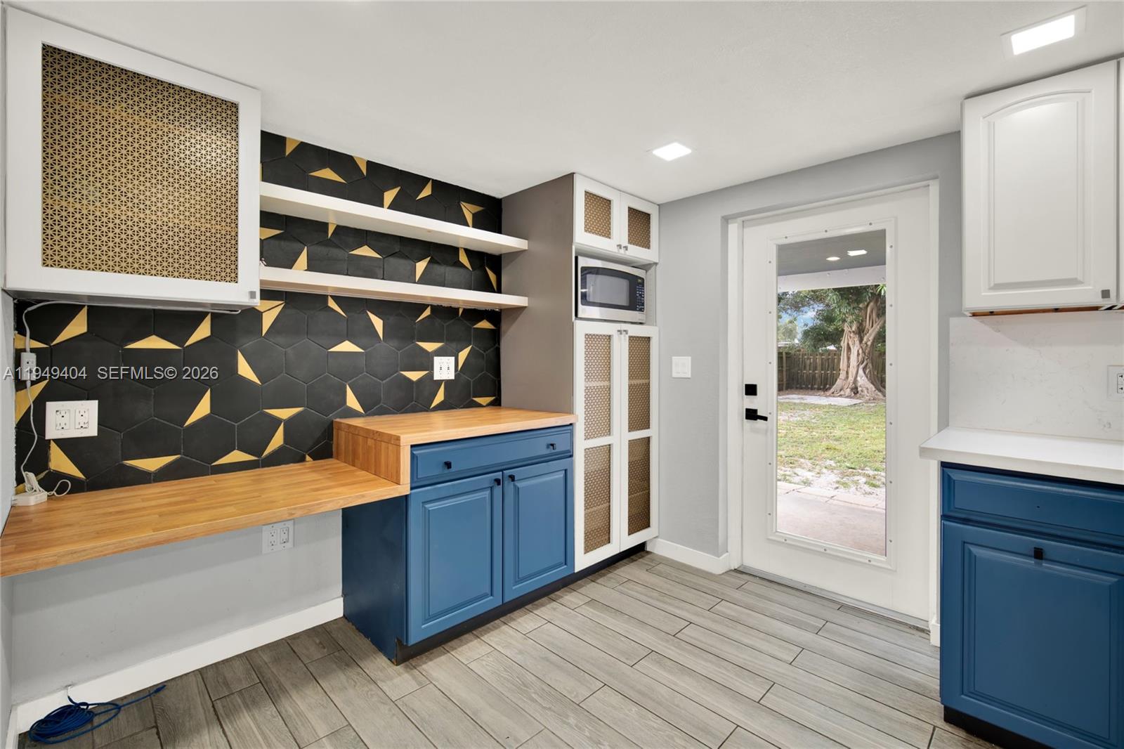 463 East 61st Street Hialeah, FL 33013 - Photo 8 of 21