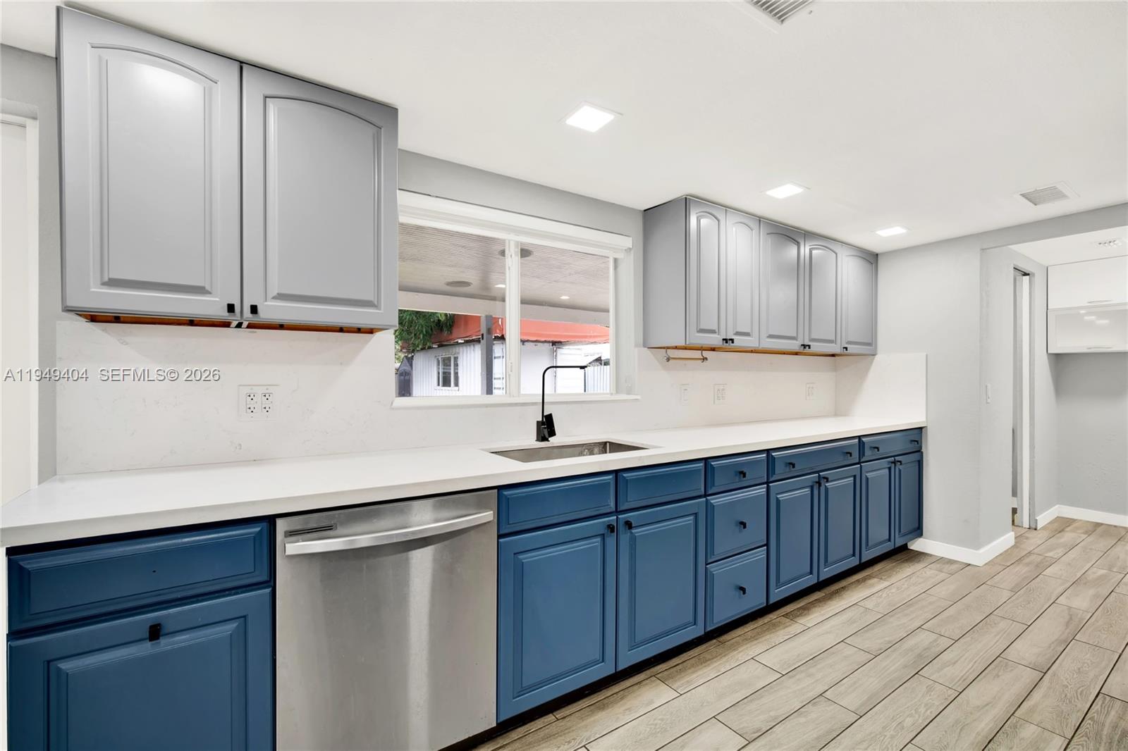 463 East 61st Street Hialeah, FL 33013 - Photo 9 of 21