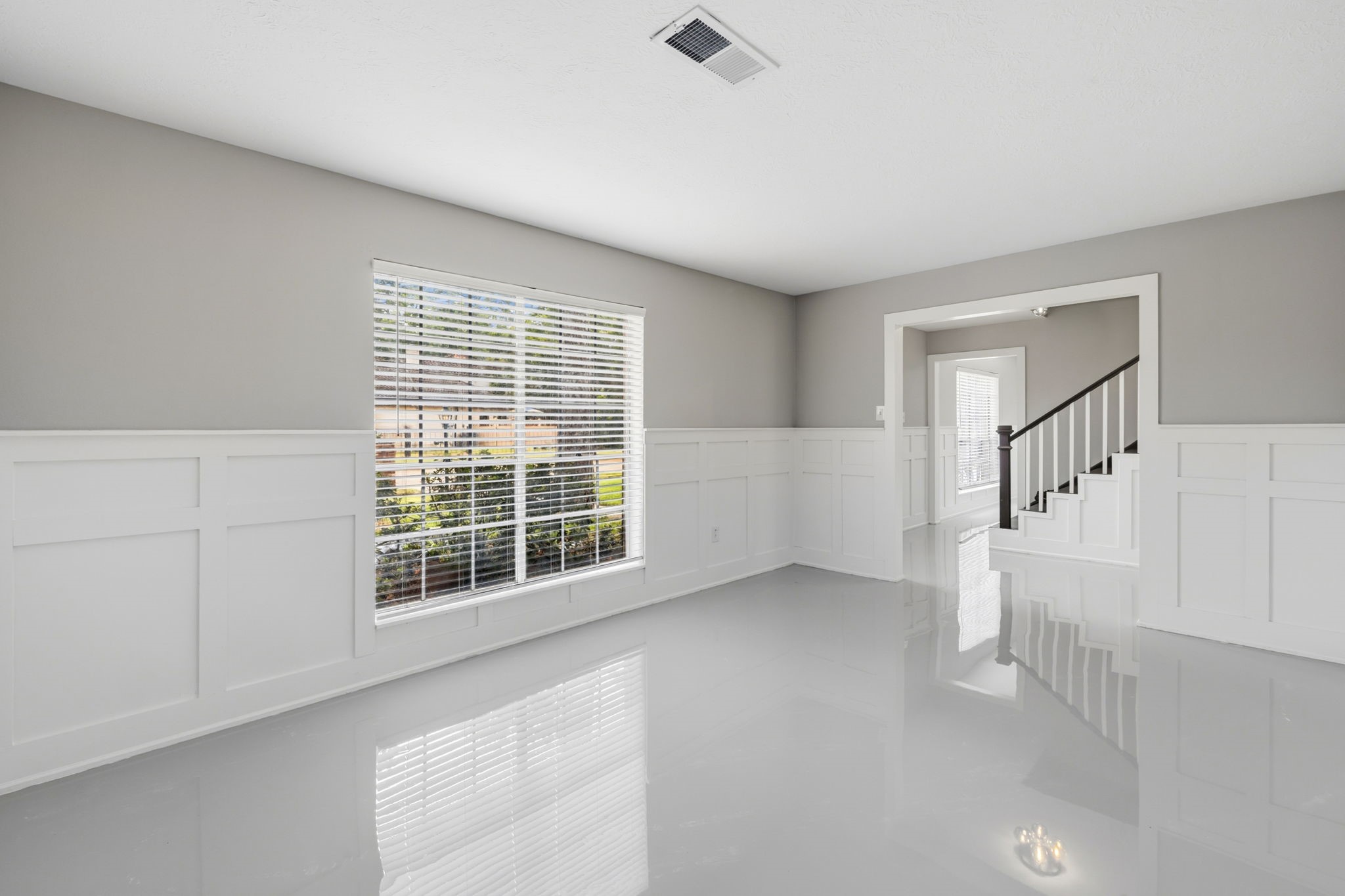 3403 Winter Lane Baytown, TX 77521 - Photo 13 of 29 Formal living area to the right when you enter. Use this as an office, game room, or play area! Get creative and make this space yours.