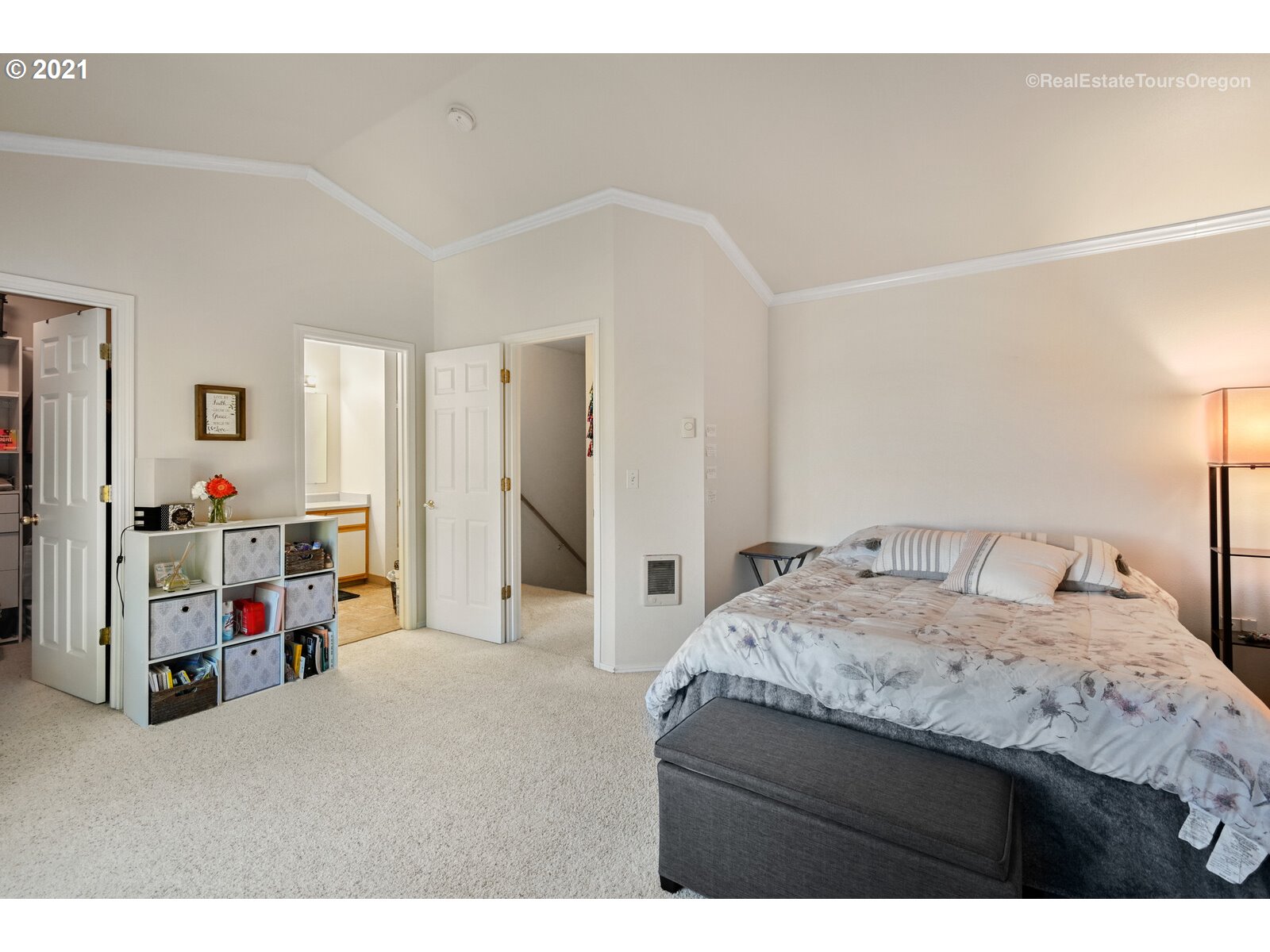 7173 Southwest Sagert Street, Unit 107 Tualatin, OR 97062 - Photo 19 of 31