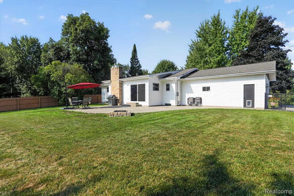 12265 Sharp Road Linden, MI 48451 - Photo 45 of 61 Gallery Image 45