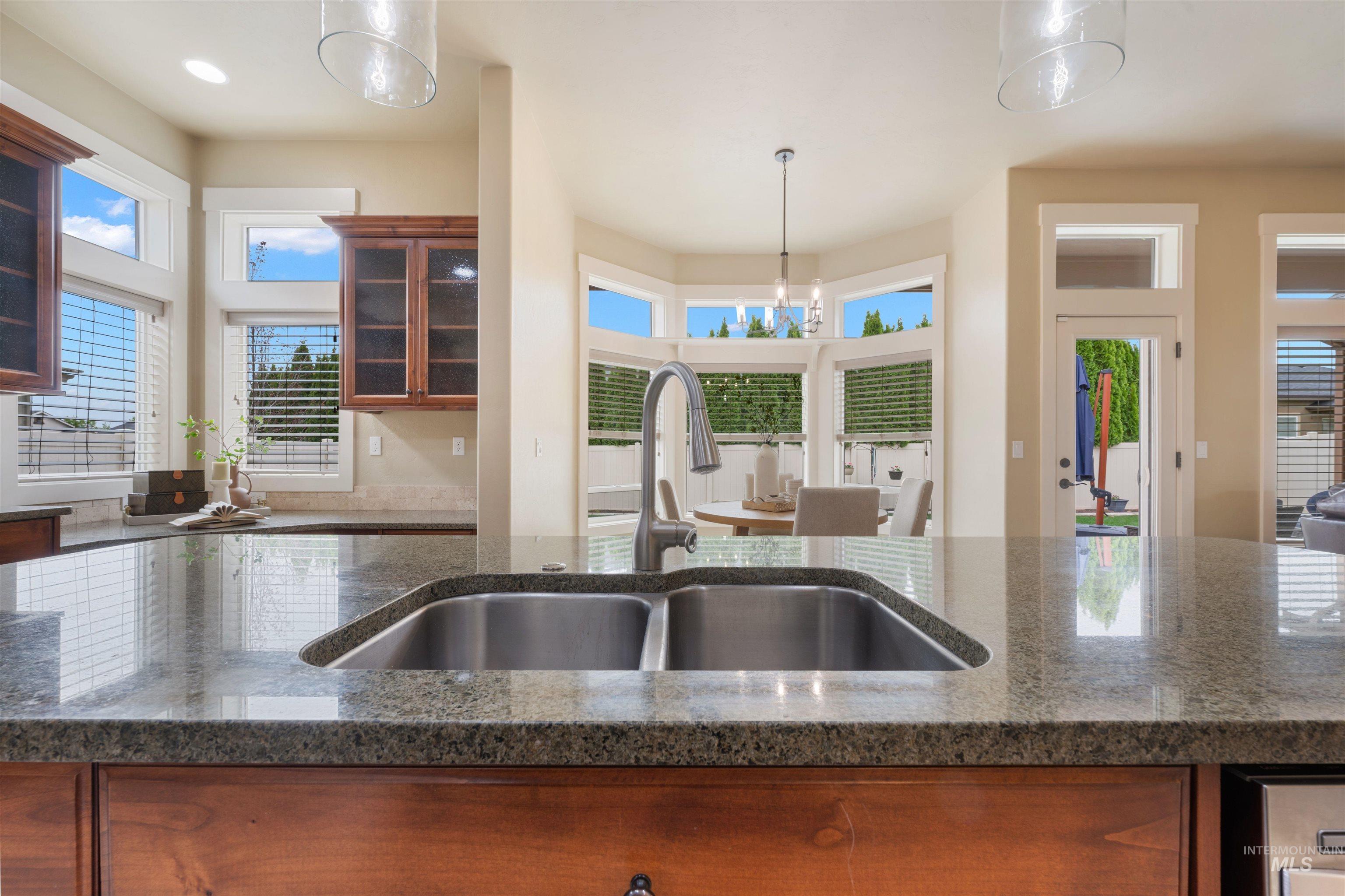 13571 Signorello Street Caldwell, ID 83607 - Photo 17 of 34