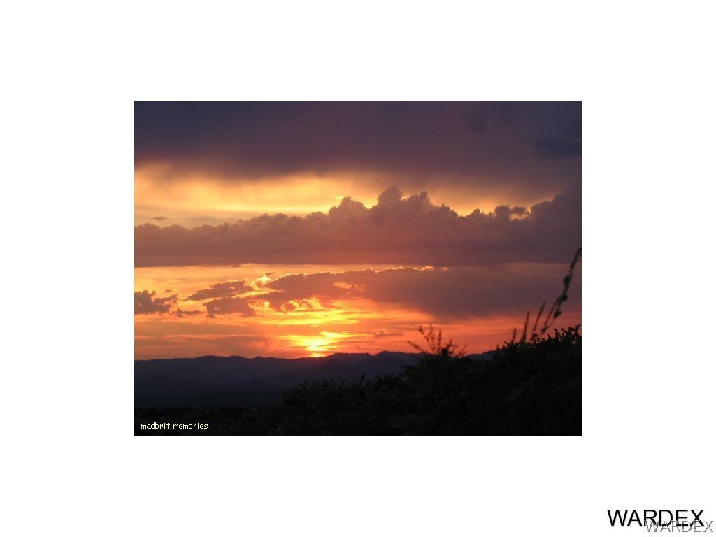 3757 Mormon Flat Road Golden Valley, AZ 86413 - Photo 19 of 19 Golden Valley sunset