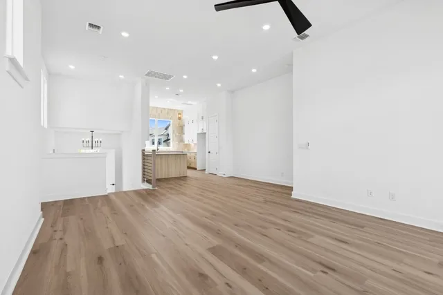 $699,000 | 18 Maybury Way, Lakeway, TX 78738