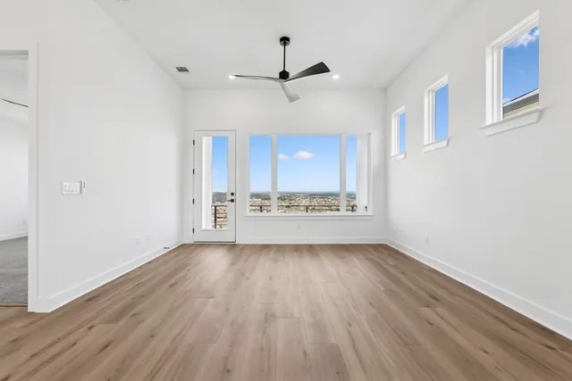 $699,000 | 18 Maybury Way, Lakeway, TX 78738