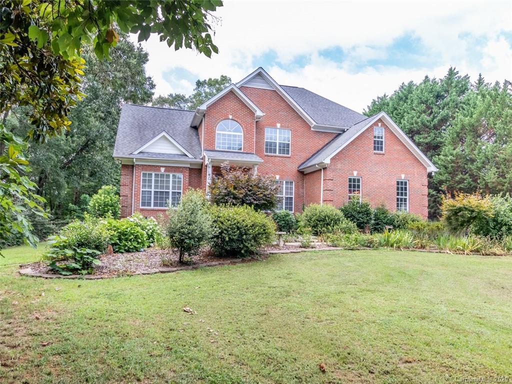 9827 Potter Road Matthews, NC 28104 - Photo 2 of 46 Gallery Image 2