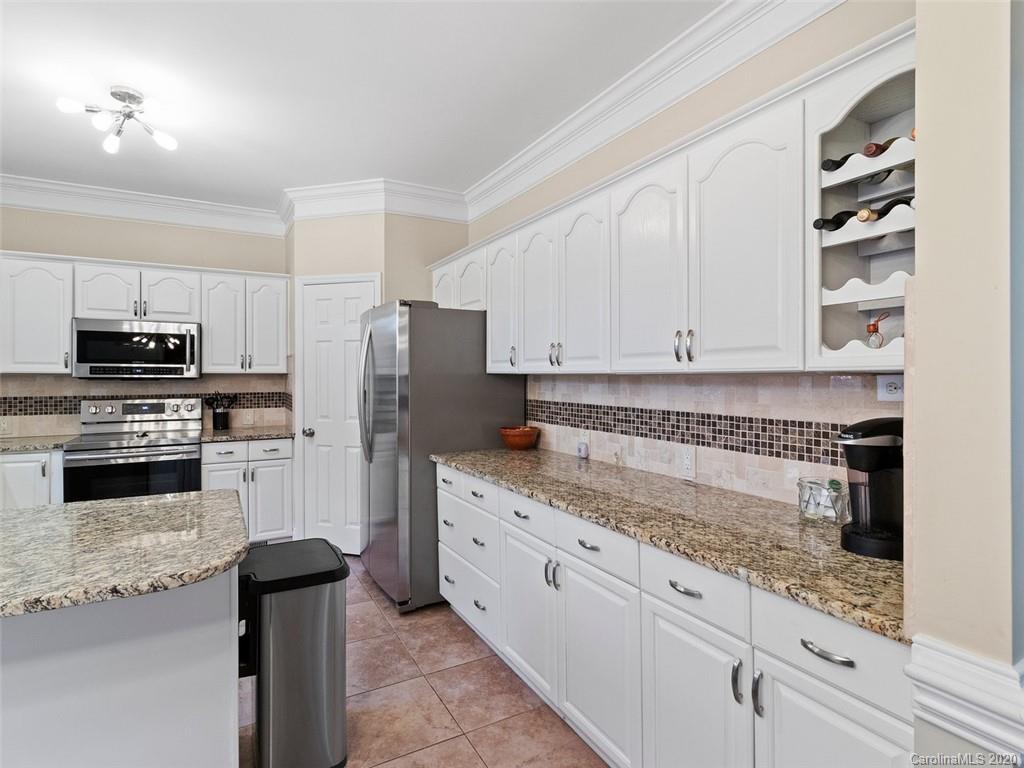 9827 Potter Road Matthews, NC 28104 - Photo 14 of 46 Gallery Image 14