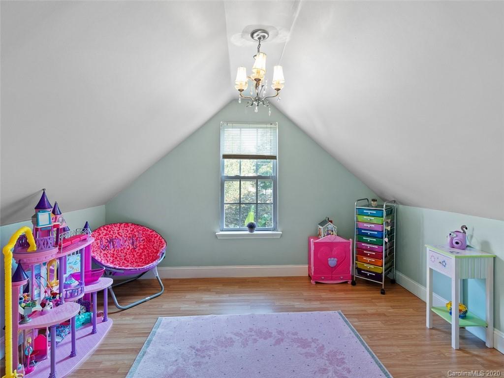 9827 Potter Road Matthews, NC 28104 - Photo 33 of 46 Gallery Image 33