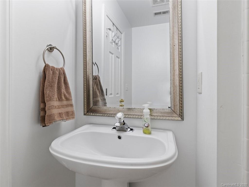 9827 Potter Road Matthews, NC 28104 - Photo 36 of 46 Gallery Image 36