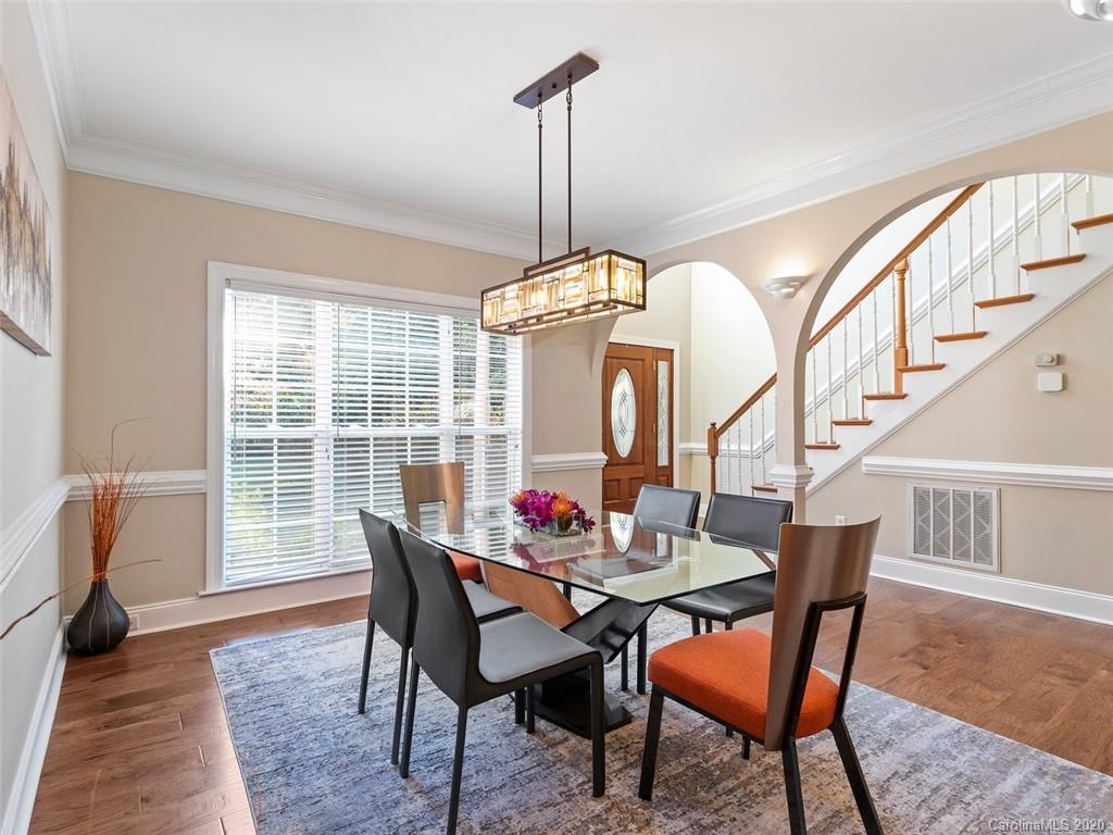 9827 Potter Road Matthews, NC 28104 - Photo 5 of 46 Gallery Image 5
