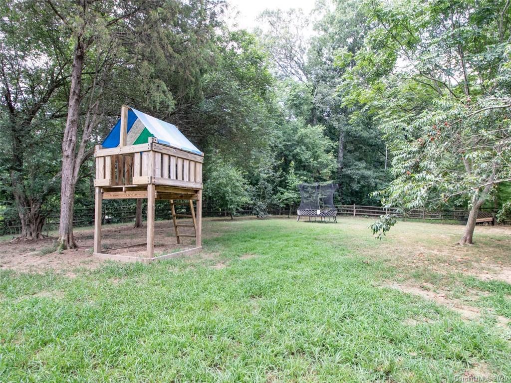 9827 Potter Road Matthews, NC 28104 - Photo 42 of 46 Gallery Image 42