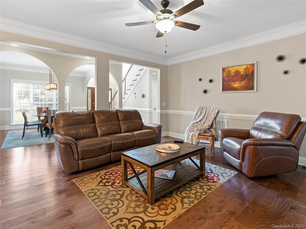 9827 Potter Road Matthews, NC 28104 - Photo 8 of 46 Gallery Image 8