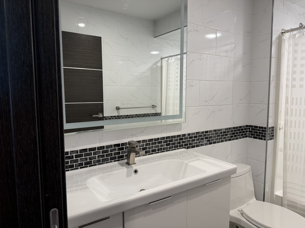661 Lowell Street, Unit 3 Lexington, MA 02420 - Photo 15 of 19
