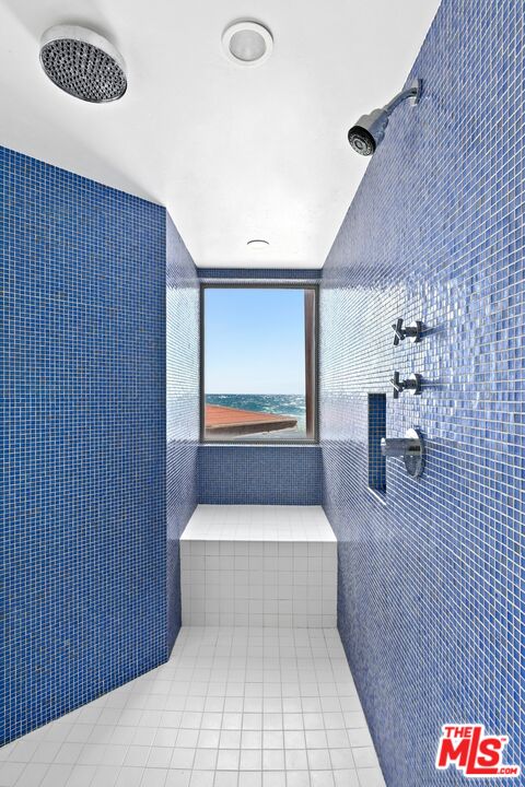 24254 Malibu Road Malibu, CA 90265 - Photo 11 of 26 a en suite bathroom with a toilet