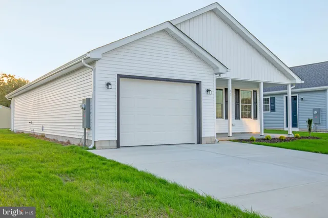 $319,000 | 65 Meadow Wood Lane, Harrington, DE 19952