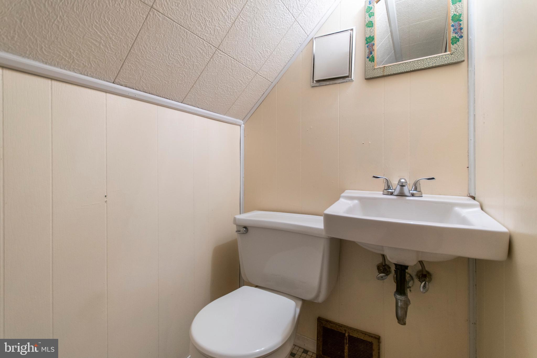 472 Byberry Road Philadelphia, PA 19116 - Photo 26 of 33 Gallery Image 26