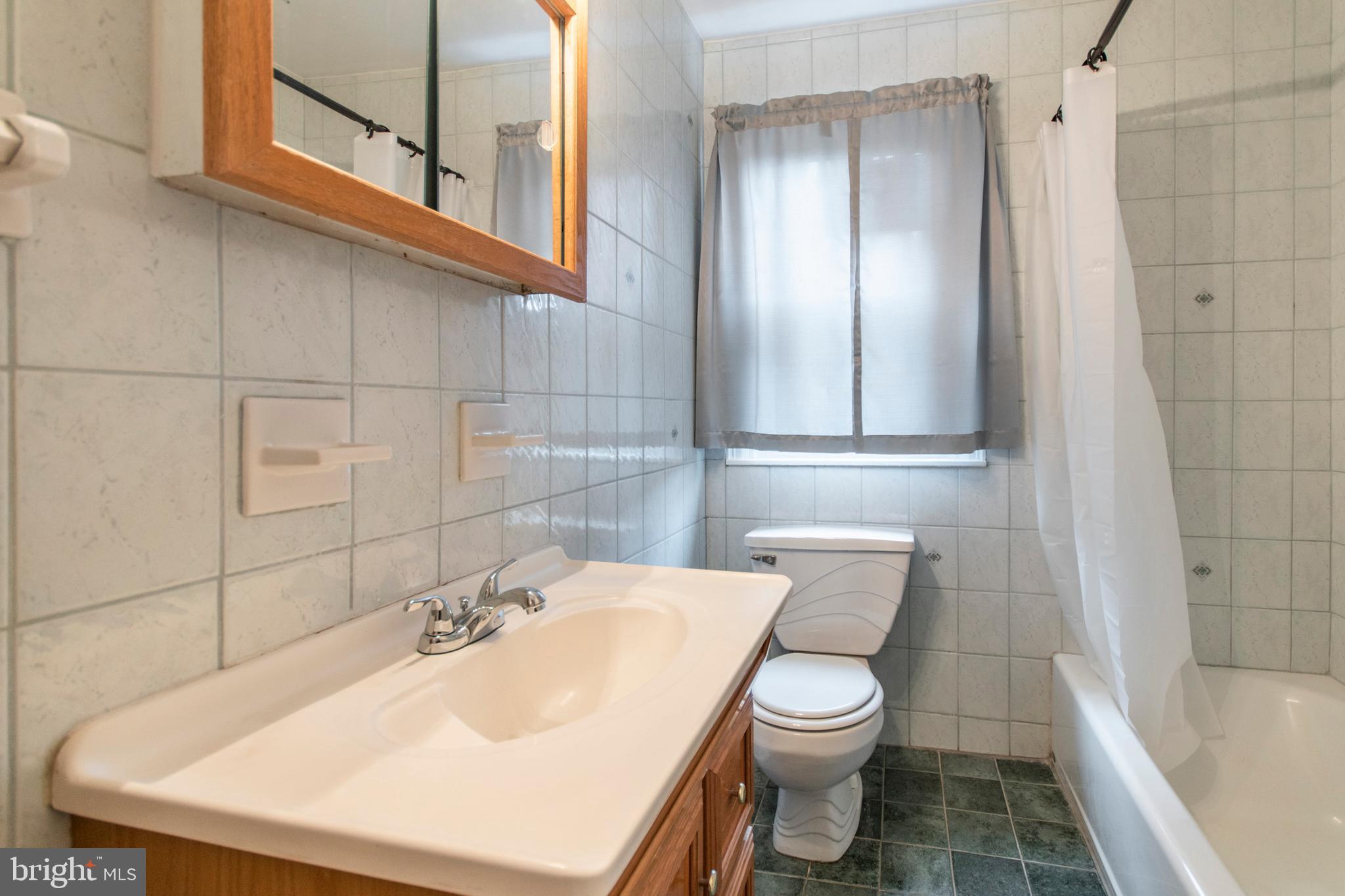 472 Byberry Road Philadelphia, PA 19116 - Photo 27 of 33 Gallery Image 27