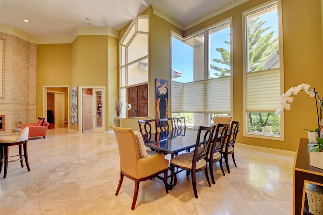 $1,995,000 | 4800 Bocaire Boulevard, Boca Raton, FL 33487