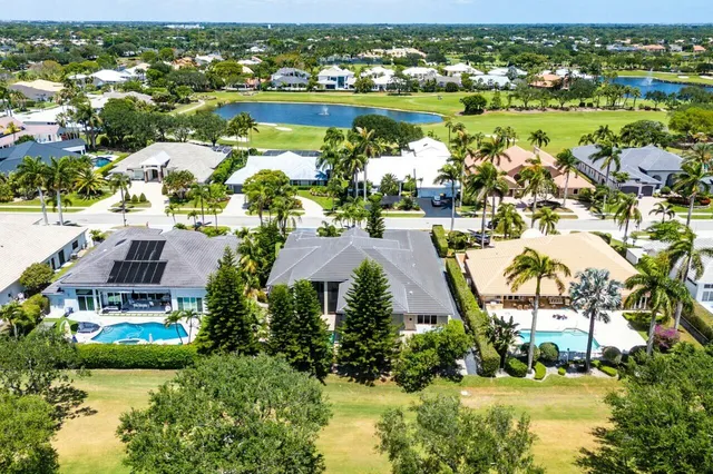 $1,995,000 | 4800 Bocaire Boulevard, Boca Raton, FL 33487