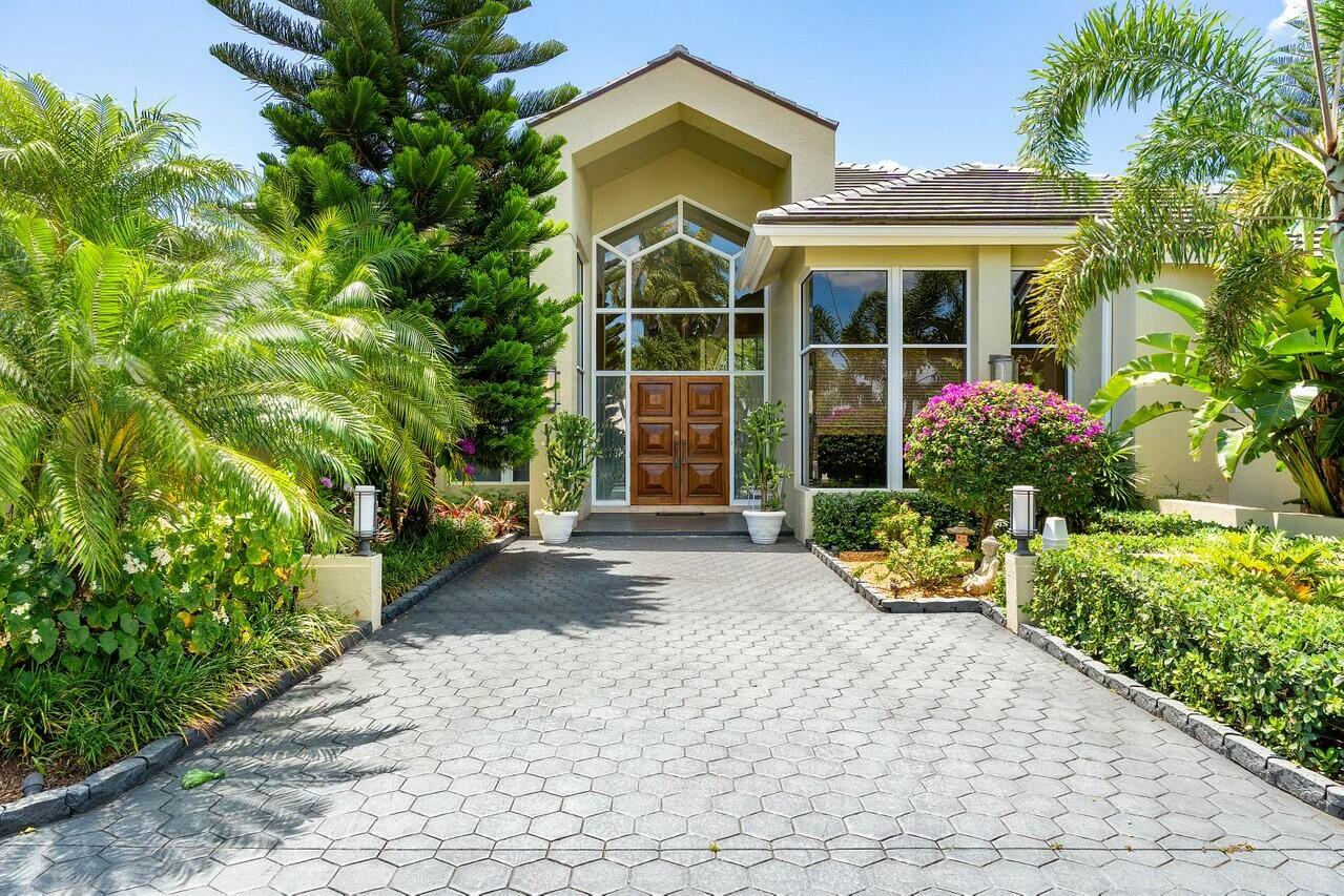 4800 Bocaire Boulevard Boca Raton, FL 33487 - Photo 7 of 76 Grand front entry
