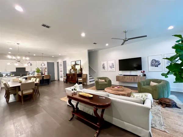 $3,600 | 1543 Pine Street, Tallahassee, FL 32303