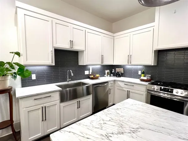 $3,600 | 1543 Pine Street, Tallahassee, FL 32303