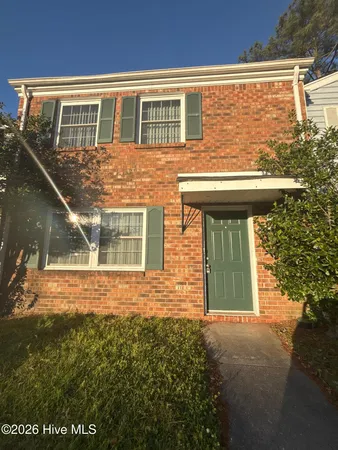 $1,350 | 202 Myrtlewood Court, Jacksonville, NC 28546