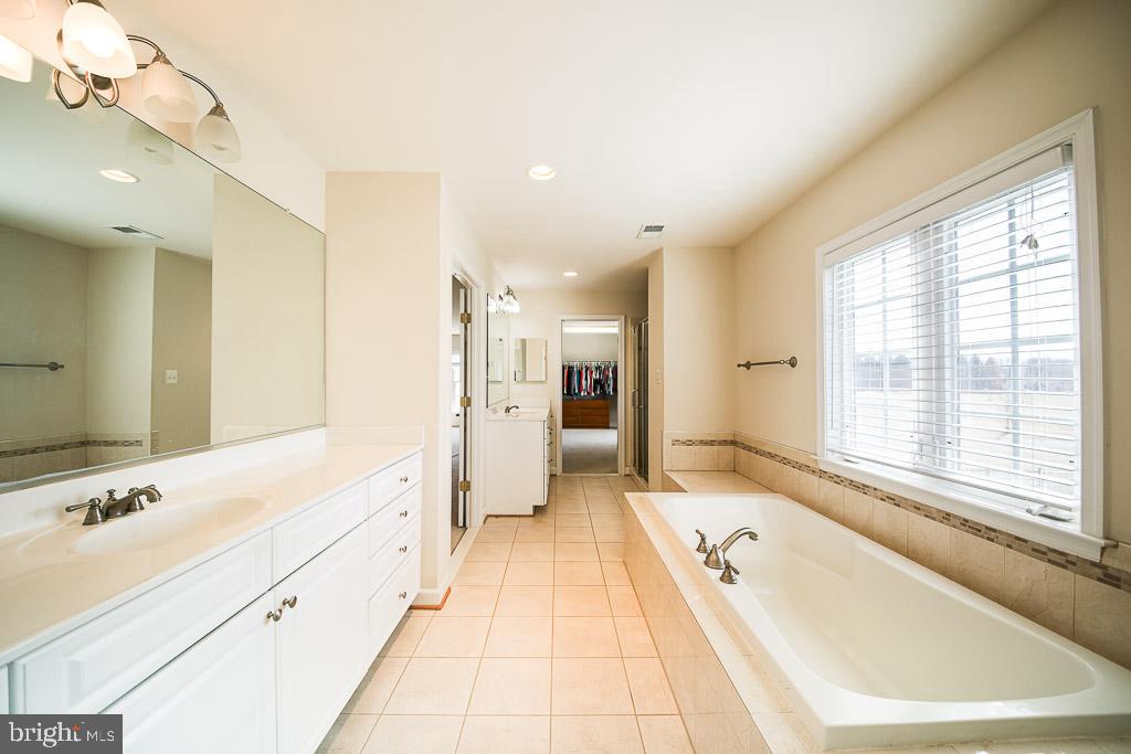 17255 Hardy Road Mount Airy, MD 21771 - Photo 20 of 44 Gallery Image 20