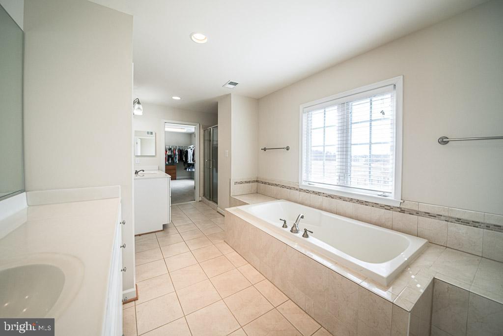 17255 Hardy Road Mount Airy, MD 21771 - Photo 21 of 44 Gallery Image 21