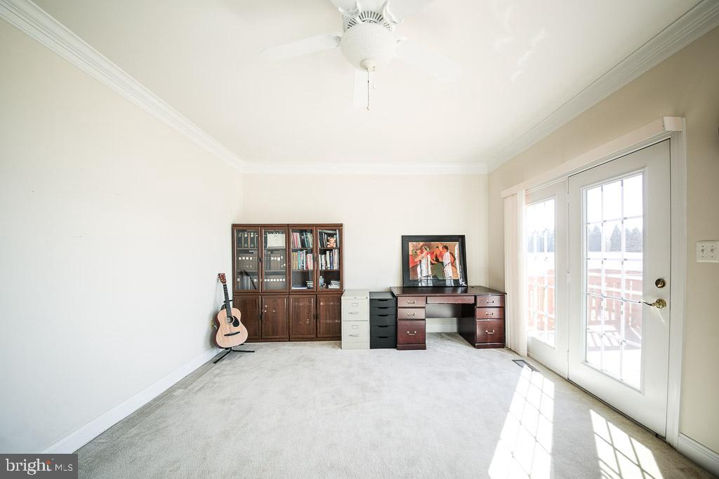 17255 Hardy Road Mount Airy, MD 21771 - Photo 23 of 44 Gallery Image 23