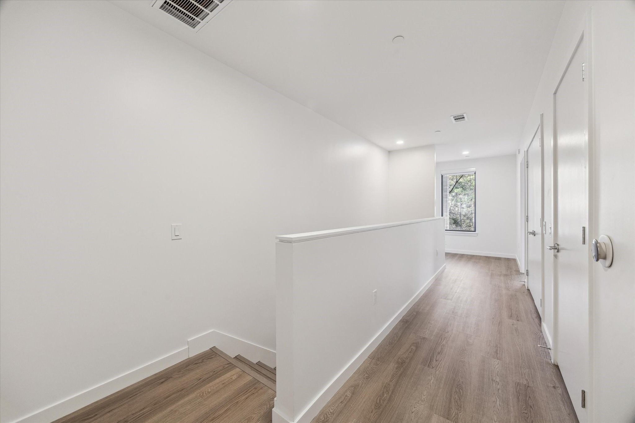 1 Riva Row, Unit 106 The Woodlands, TX 77380 - Photo 11 of 48