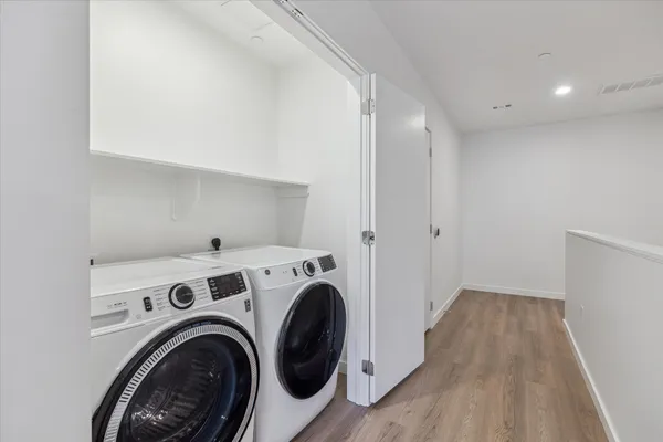 $7,505 | 1 Riva Row, Unit 106, The Woodlands, TX 77380