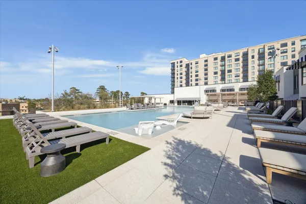 $7,505 | 1 Riva Row, Unit 106, The Woodlands, TX 77380