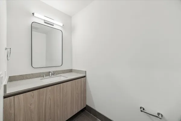 $7,505 | 1 Riva Row, Unit 106, The Woodlands, TX 77380