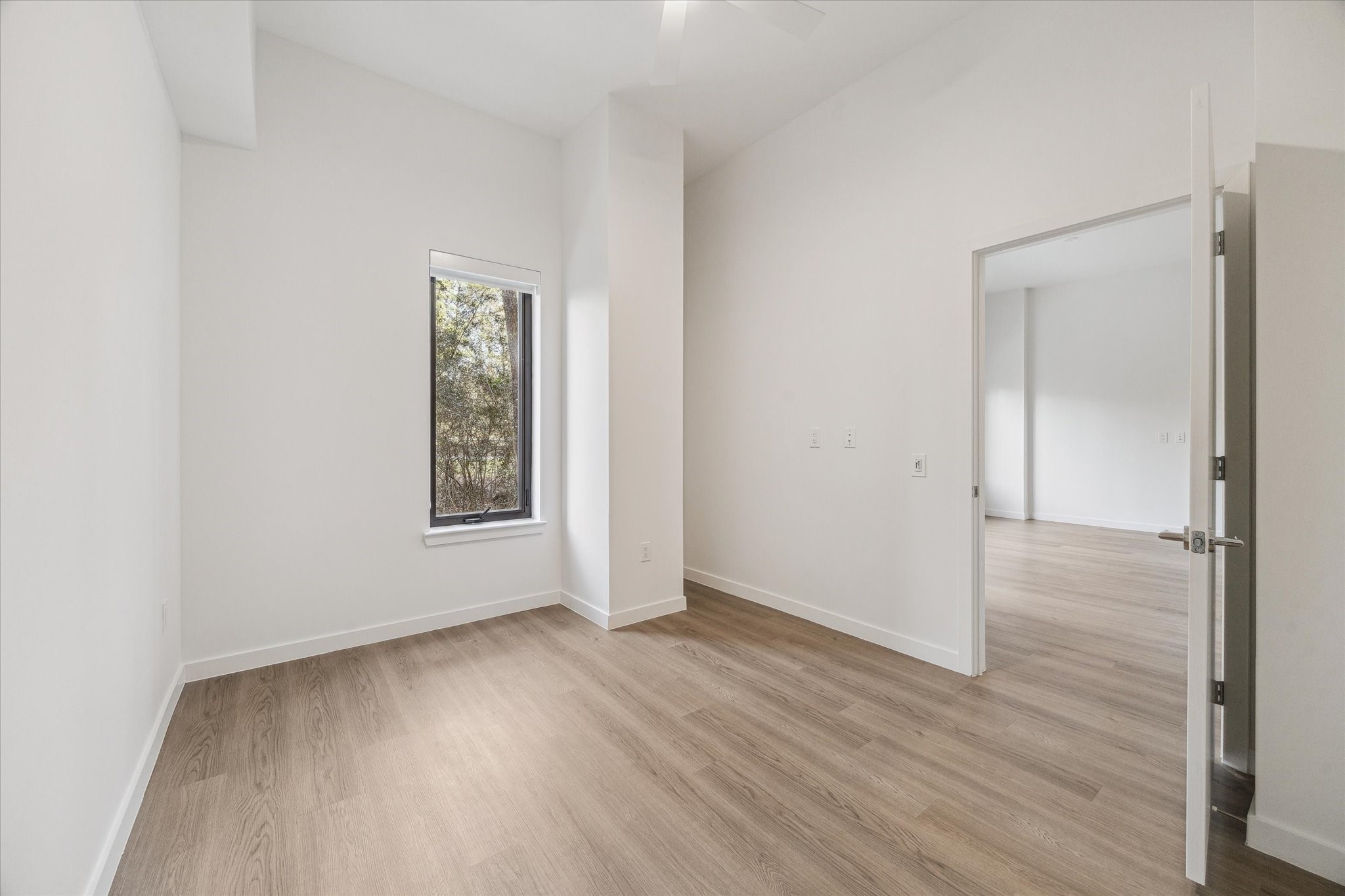 1 Riva Row, Unit 106 The Woodlands, TX 77380 - Photo 8 of 48