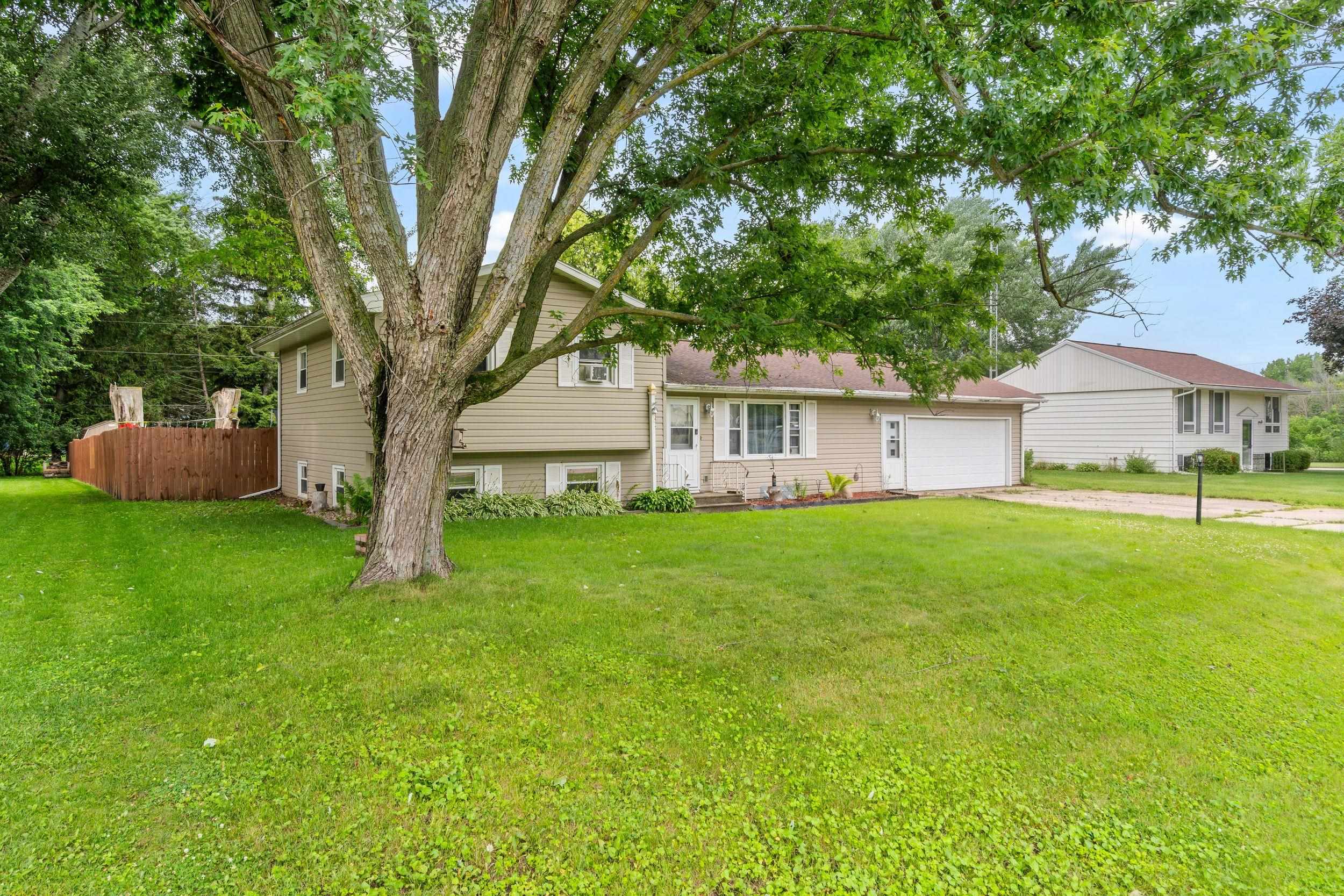 14 Arcade Glen Road Ripon, WI 54971 - Photo 34 of 38