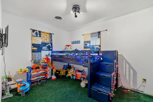 $189,900 | N6309 Lake Drive, Shawano, WI 54166