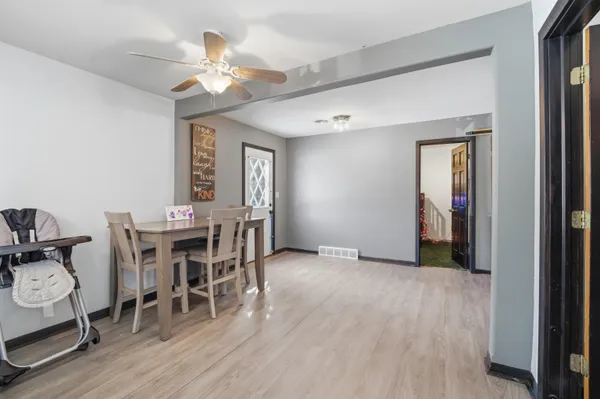 $189,900 | N6309 Lake Drive, Shawano, WI 54166