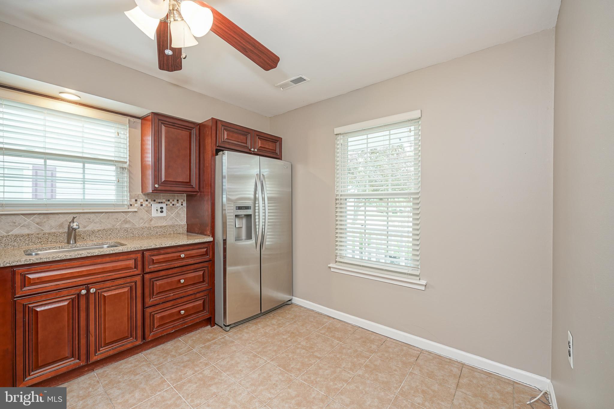 9 Emory Lane Mount Laurel, NJ 08054 - Photo 7 of 31