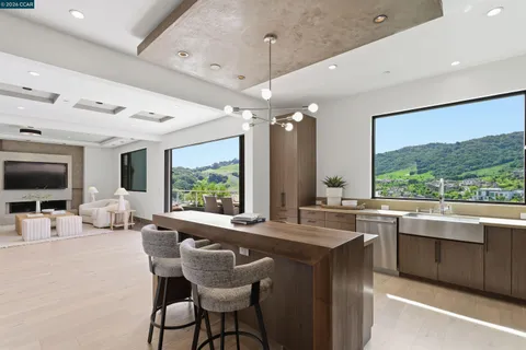$4,195,000 | 11 Bigleaf Road, Orinda, CA 94563