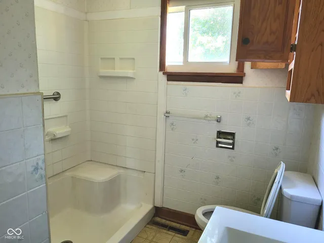 $139,000 | 2901 Tell Street, Tell City, IN 47586