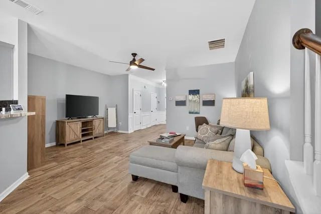 $2,195 | 256 Valley Crossing, Canton, GA 30114