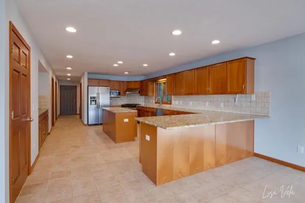 $819,000 | 447 Lake Shore Boulevard, Norton Shores, MI 49444